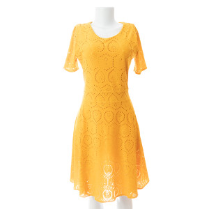 Vestido Midi de laise amarelo com magas Maria Adna